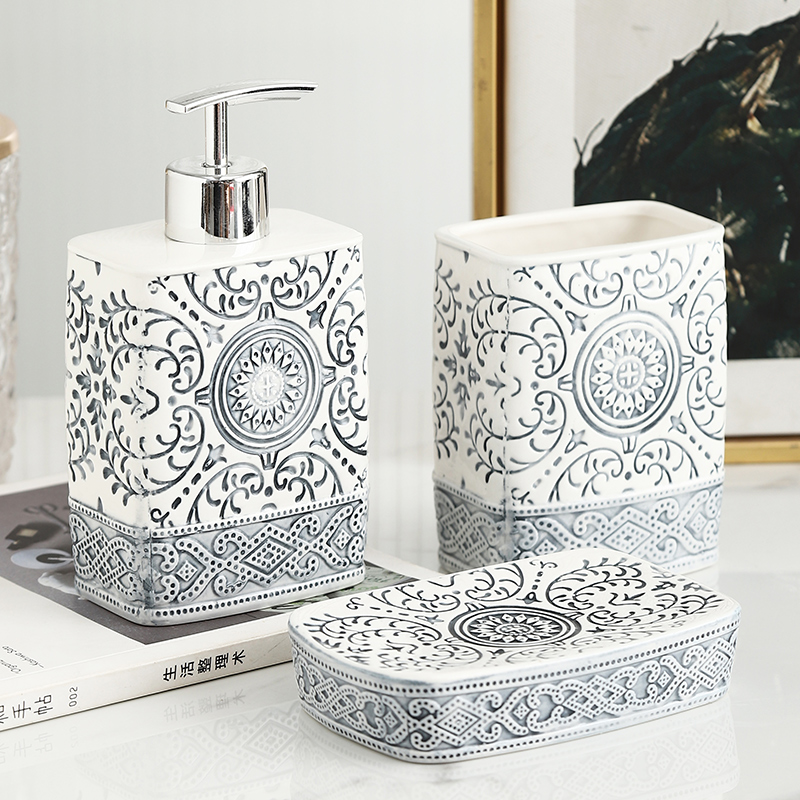 Modern Ceramic Lotion Bottle S - Zara Home Bathroom Set ulasan dan harga
